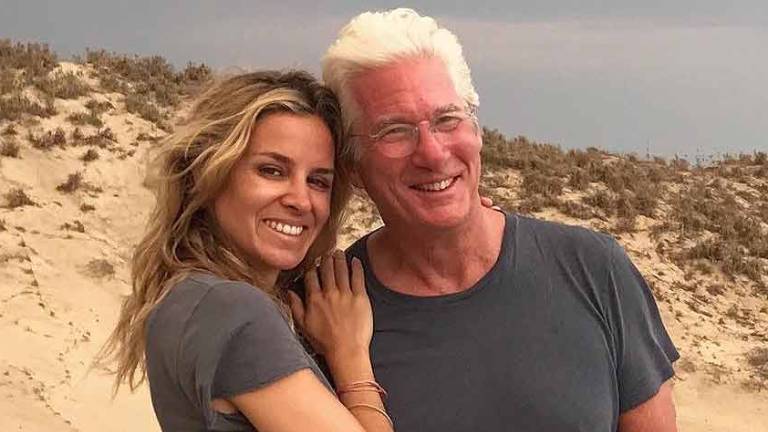 Richard Gere y su mujer, de vacaciones en España