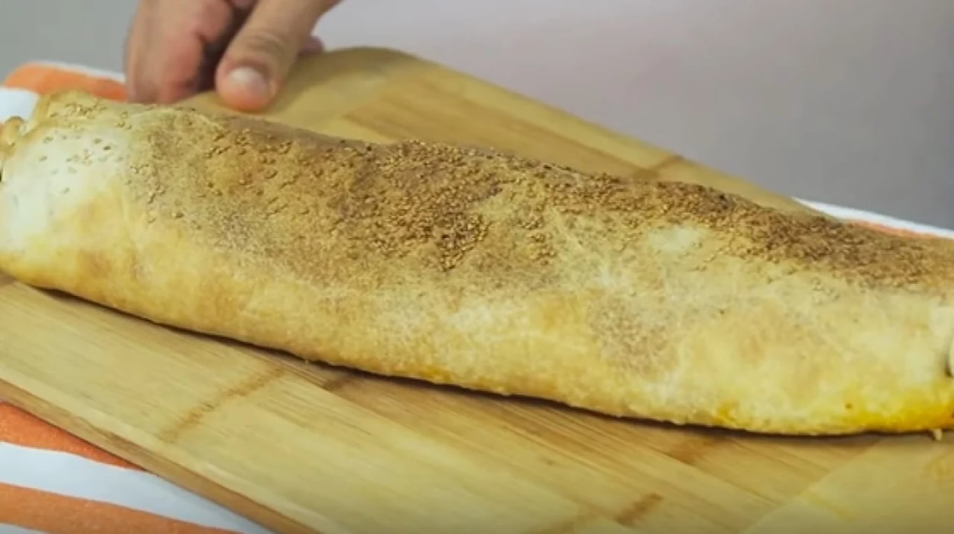 Roll crocante de pollo: el paso a paso de una receta perfecta para cocinar en familia 