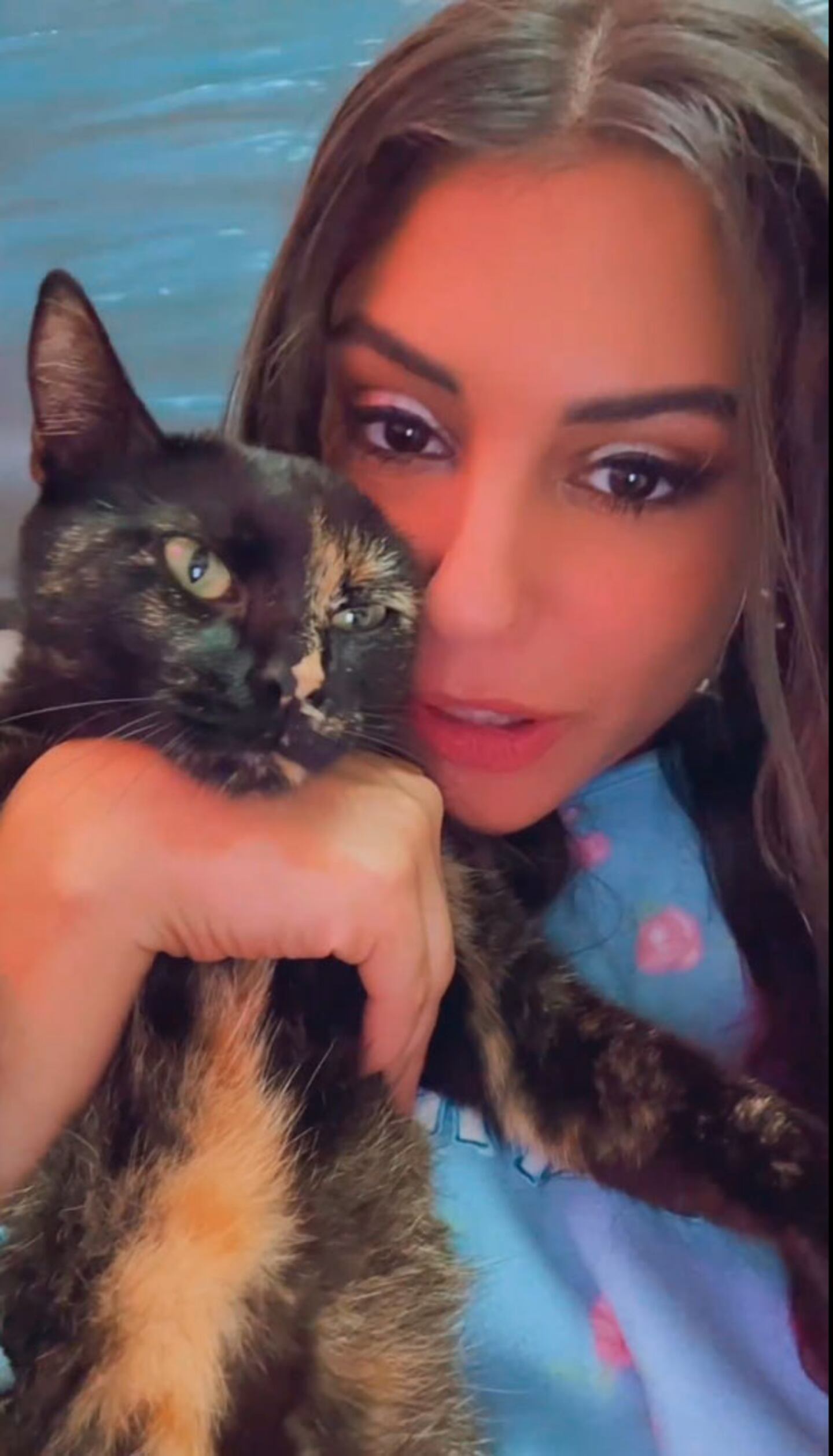 Rosina Beltrán de Gran Hermano 2023 se reencontró con su gatita Mágica,  tras cuatro meses sin verla: el video más tierno | Ciudad Magazine