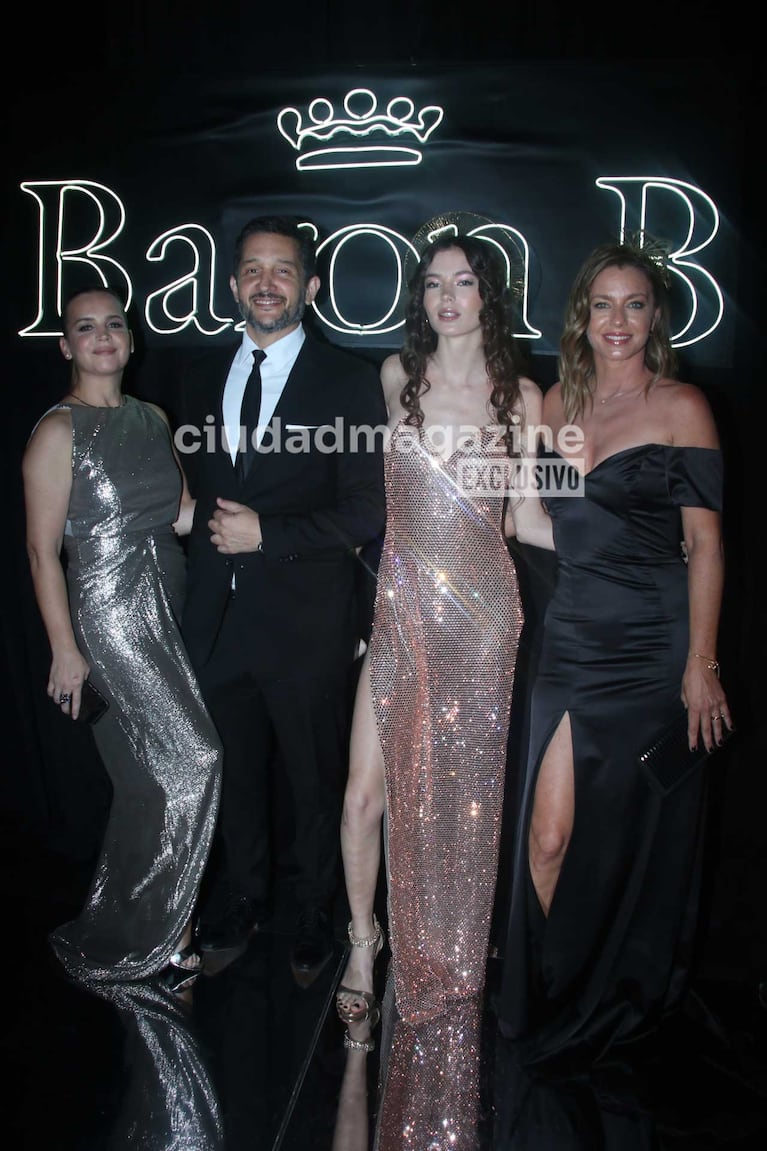 Sabrina Garciarena, Germán Paoloski, Helena Otamendi y su mamá Gegé Neumann (Foto: Movilpress)