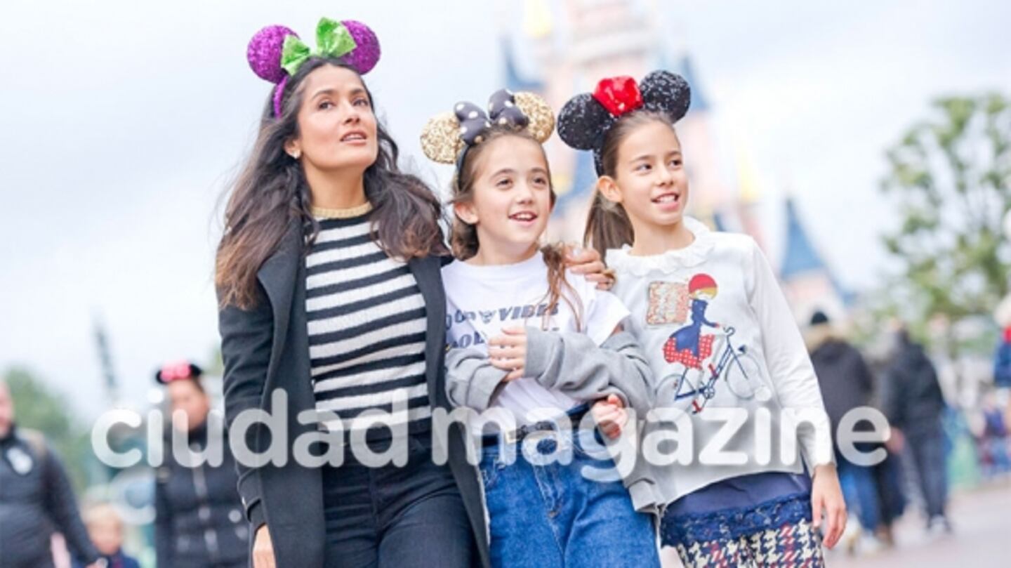 Salma Hayek, mamá full time: espía su escapada a pura fantasía y diversión  junto a su hija en Disney París | Ciudad Magazine