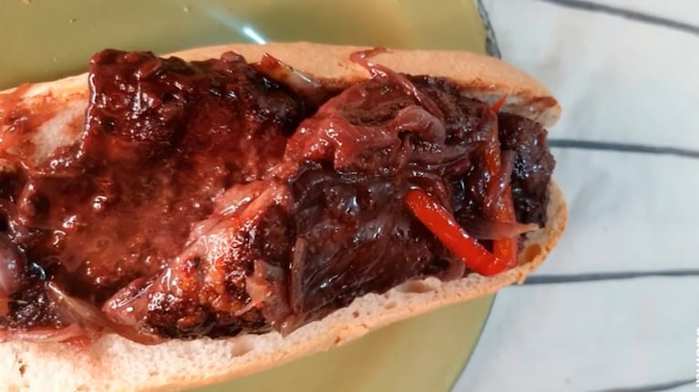 Sándwich de lomo al vino tinto: una receta para darle un giro especial a este clásico 