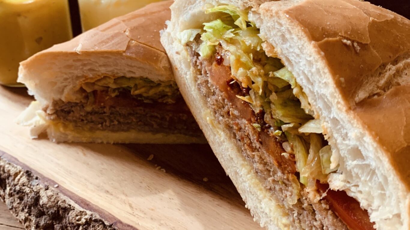 Sándwich de milanesa tucumano: disfruta de un plato único con esta receta simple 