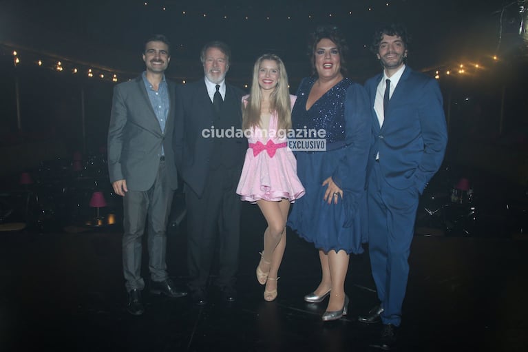 Santi Ramundo, Mario Pasik, Laurita Fernández, Costa y  Federico Salles brillan en Legalmente rubia (Foto: Movilpress).