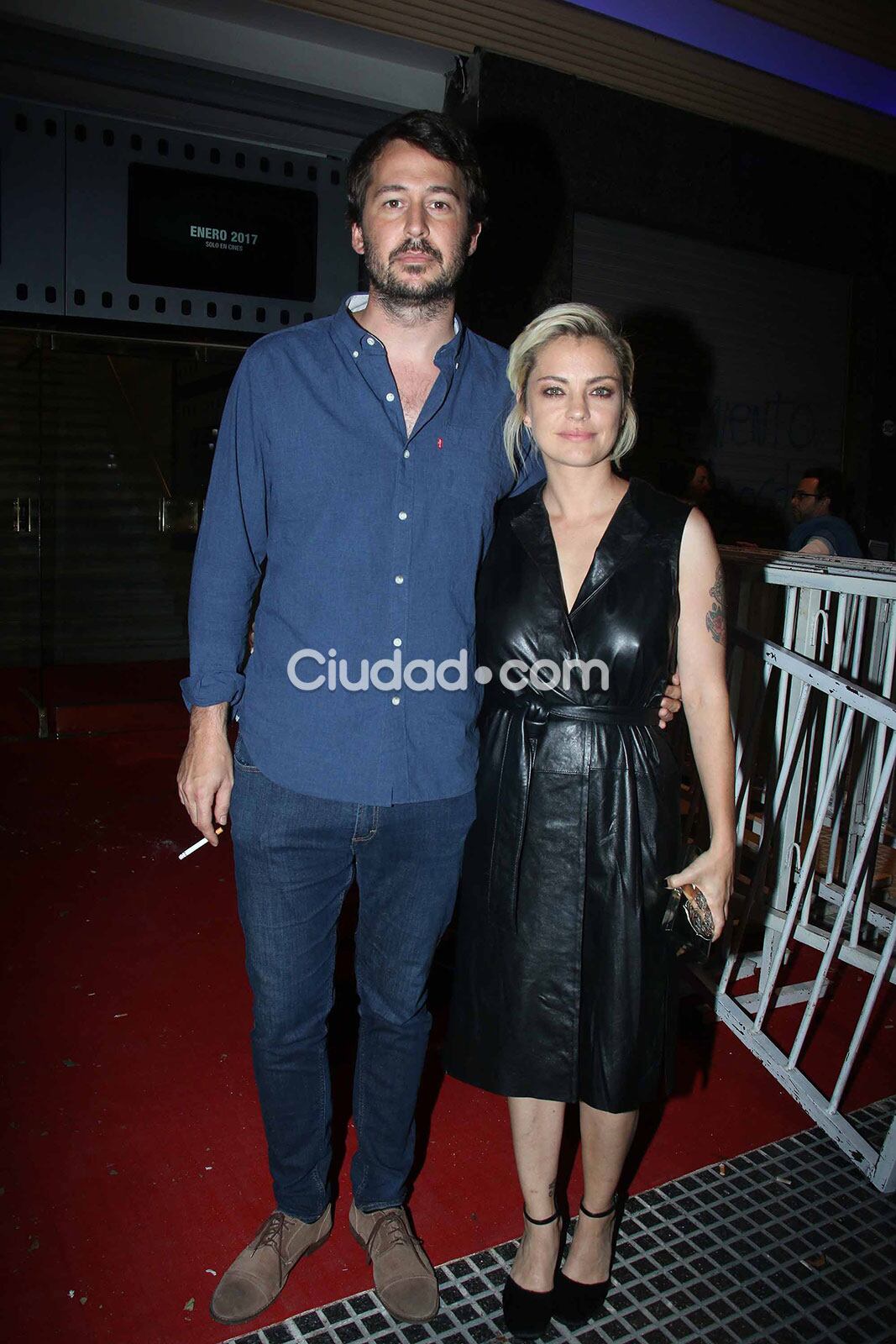 Santiago Mitre y Dolores Mitre en la avant premiere de Nieve Negra. (Foto: MovilPress - Ciudad.com)