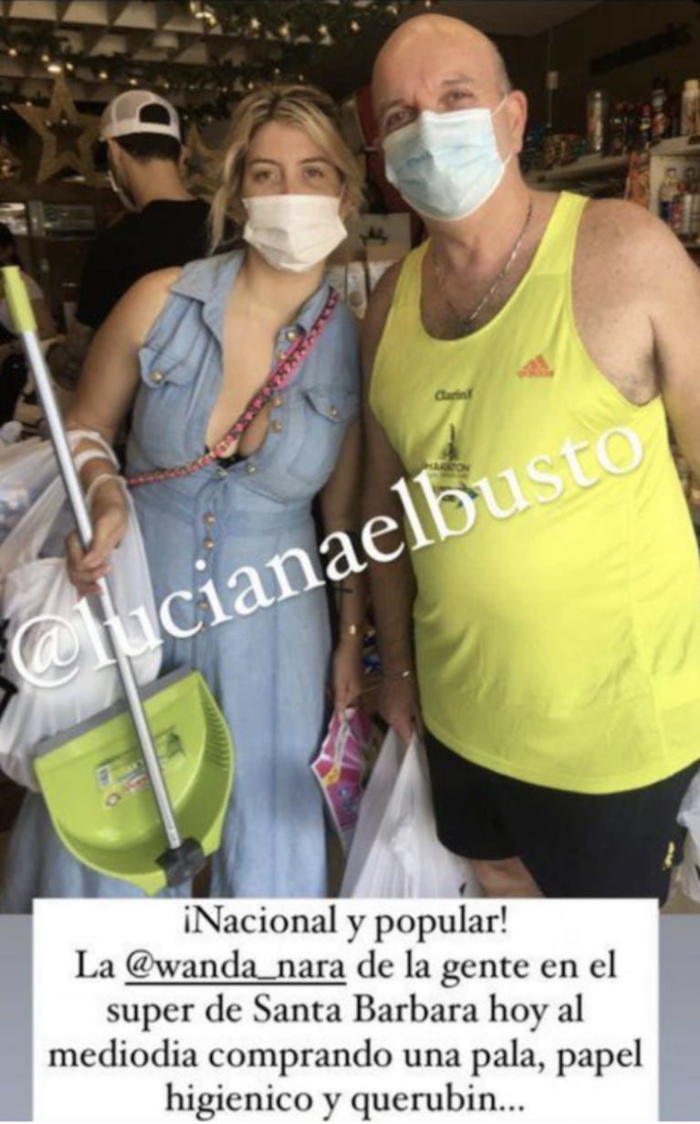 Se viralizó una foto de Wanda Nara de entrecasa, haciendo compras en el supermercado 