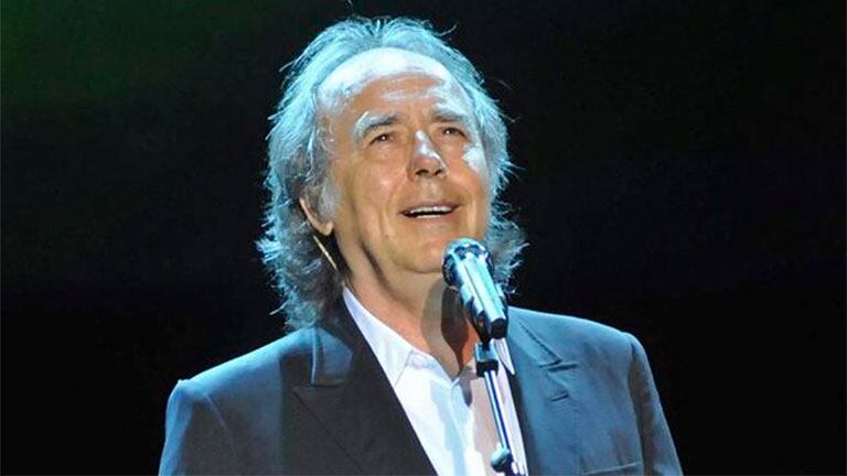 Serrat repasó su carrera en un concierto sinfónico en Buenos Aires