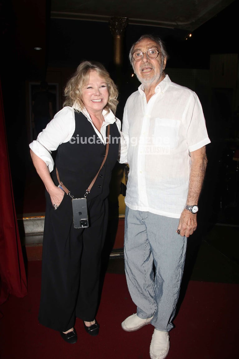 Soledad Silveyra y Luis Brandoni en el teatro.