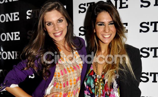 Sonrisas entre Eugenia Lemos y Cinthia Fernández. (Foto: Jennifer Rubio)