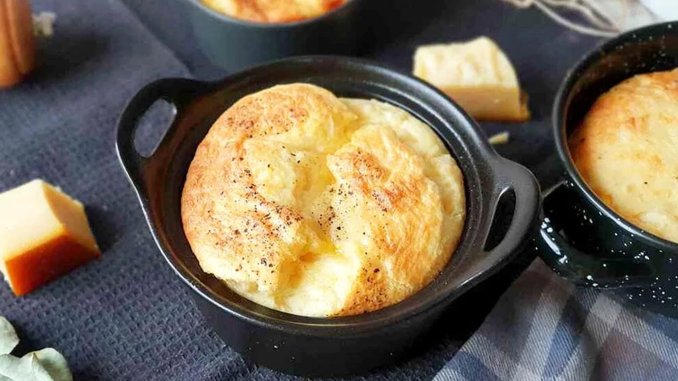 Soufflé de queso: Paso a paso para que salga perfecto