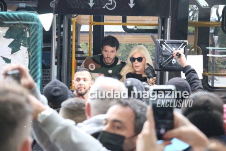 Susana Giménez y Sebastián Yatra aparecieron de sorpresa en una pizzería: las fotos del divertido momento