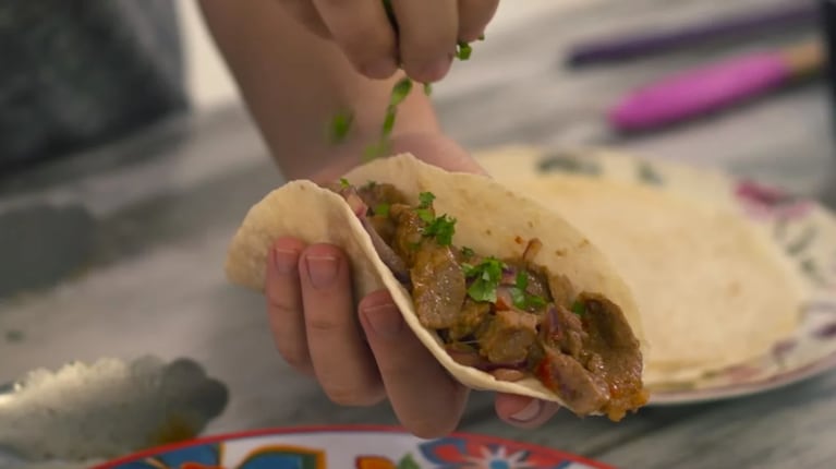 Tacos de cerdo al pastor: receta paso a paso para disfrutar con la familia 