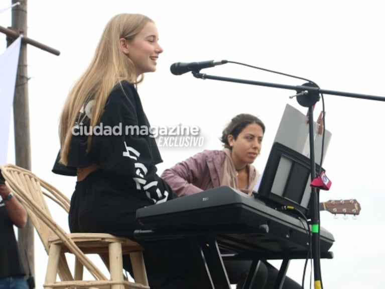Taína Gravier, la hija de Valeria Mazza, debutó como cantante: las fotos y el apoyo de su familia 