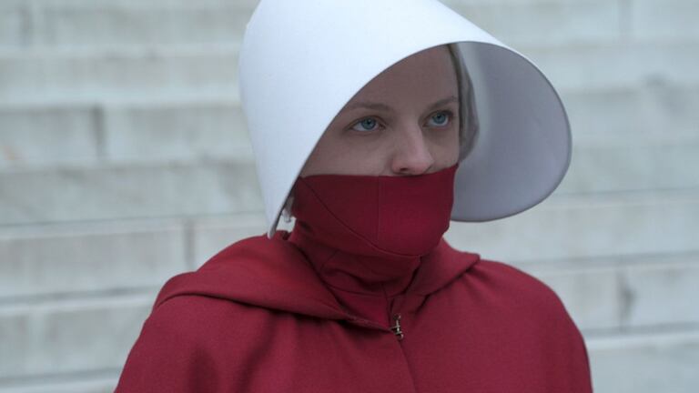 The Handmaid’s Tale presenta el trailer de su cuarta temporada 