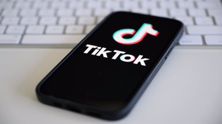 TikTok localizó una estafa que utiliza ofertas laborales falsas para robar: los daños provocados
