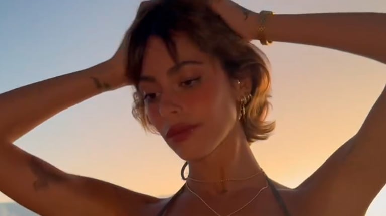 Tini Stoessel impactó con un extremo cambio de look.