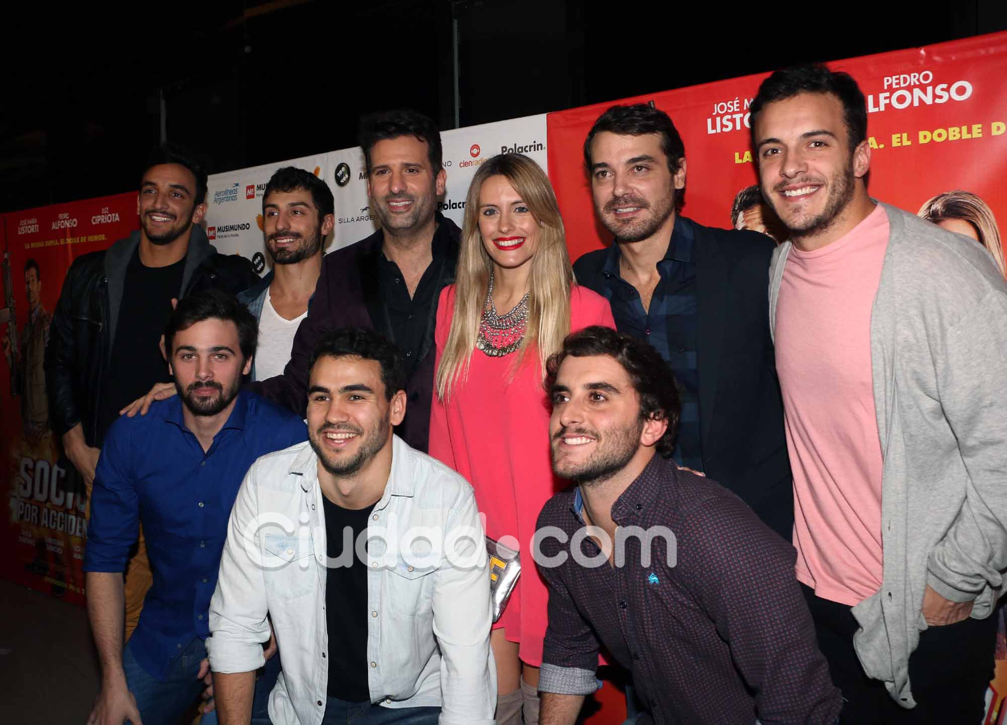 Todos los famosos en el estreno de Socios por accidente 2 (Fotos: Movilpress). 