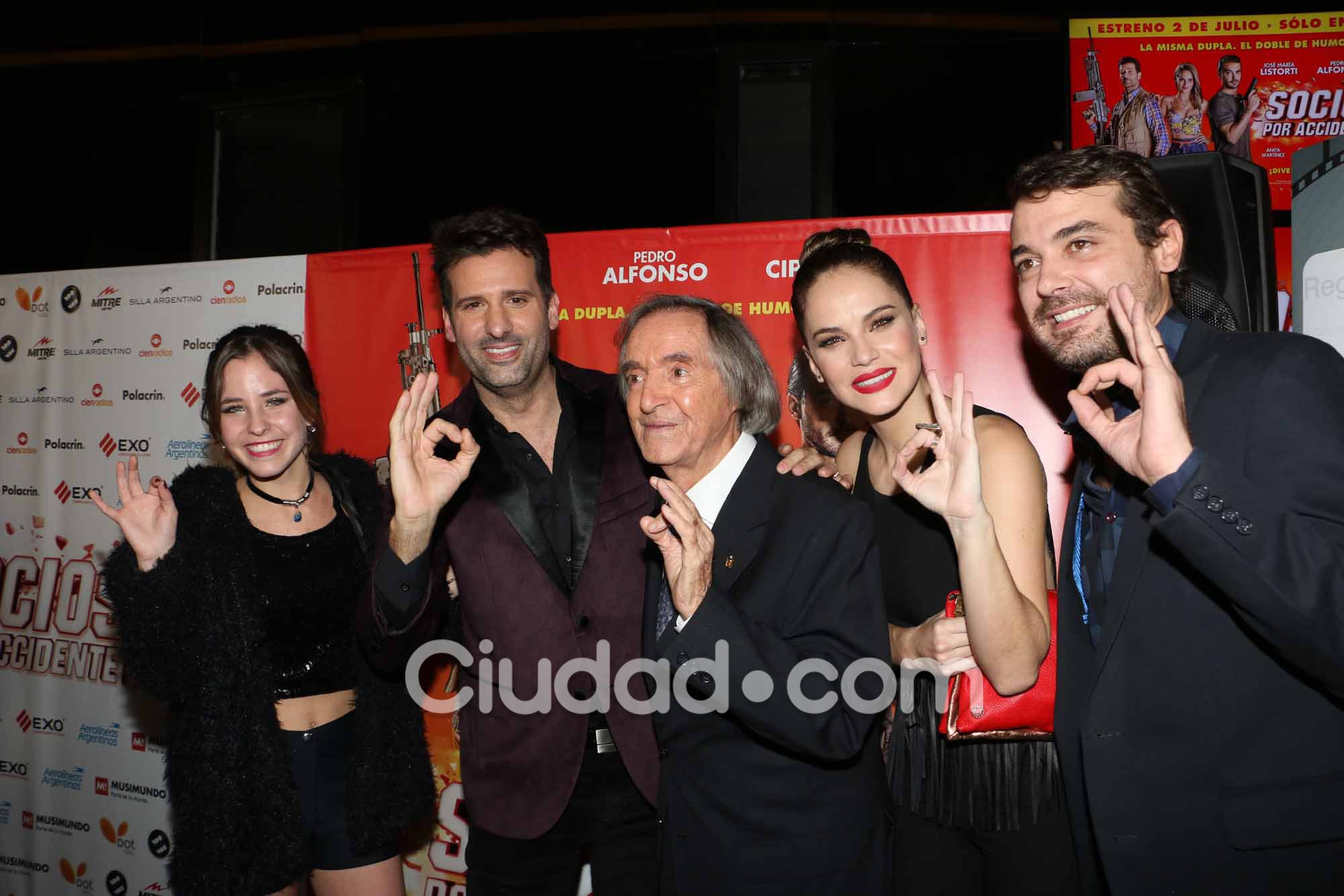 Todos los famosos en el estreno de Socios por accidente 2 (Fotos: Movilpress). 