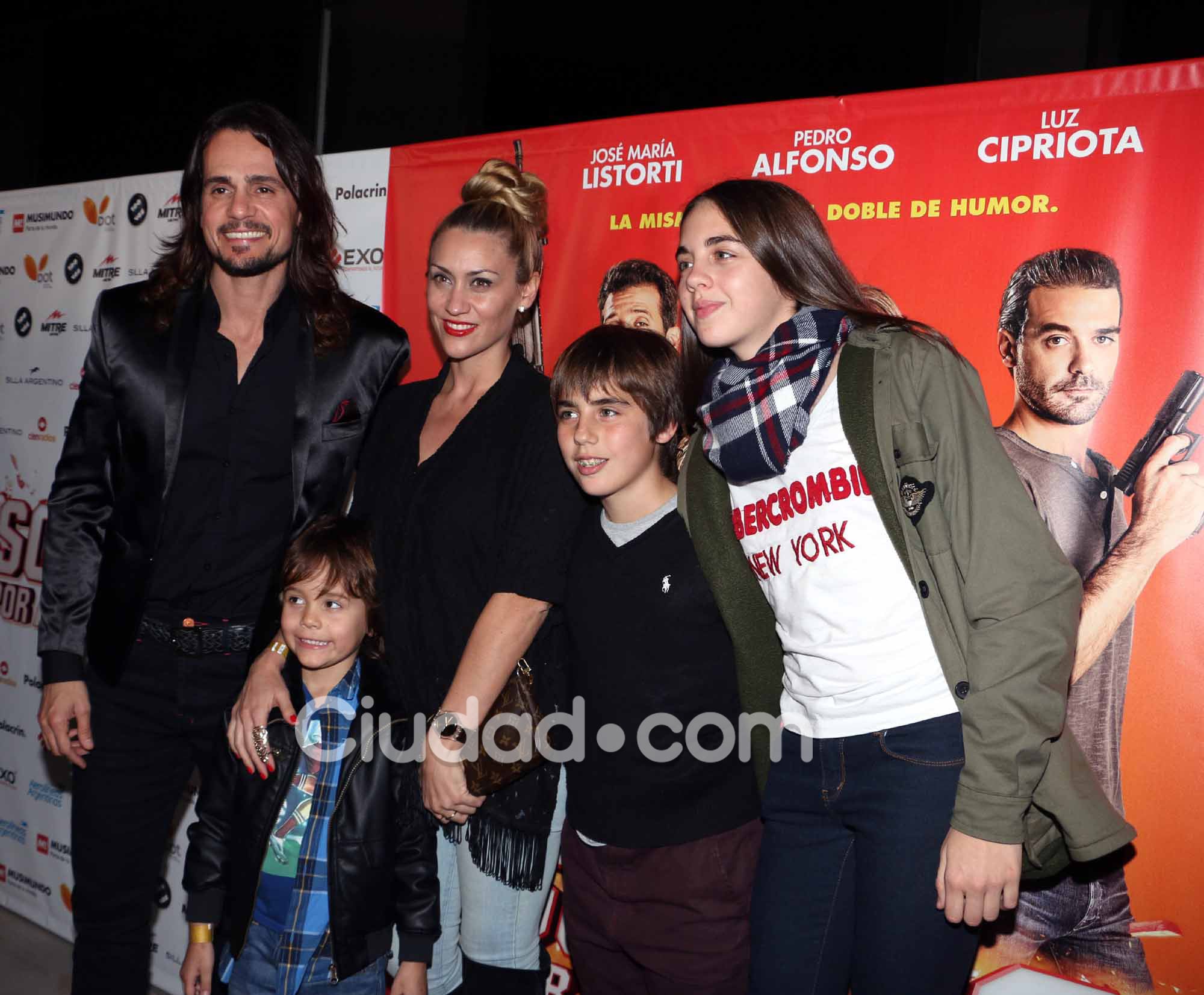 Todos los famosos en el estreno de Socios por accidente 2 (Fotos: Movilpress). 