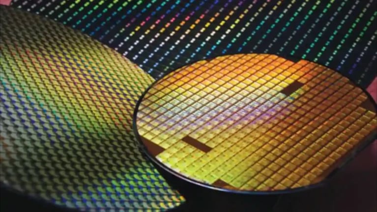 TSMC planea fabricar chips ultramodernos de 1,6 nm para 2026, con el propósito de potenciar la densidad y el rendimiento de los procesadores.
