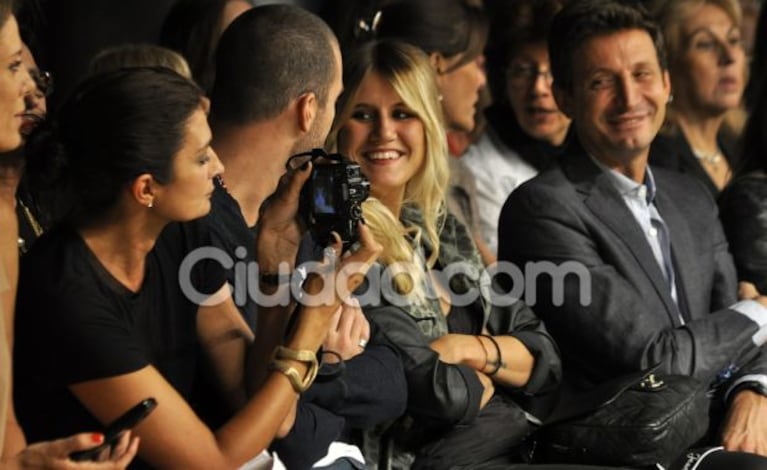 Tutti Diez y Micaela Tinelli en primera fila. (Foto: Jennifer Rubio-Ciudad.com)