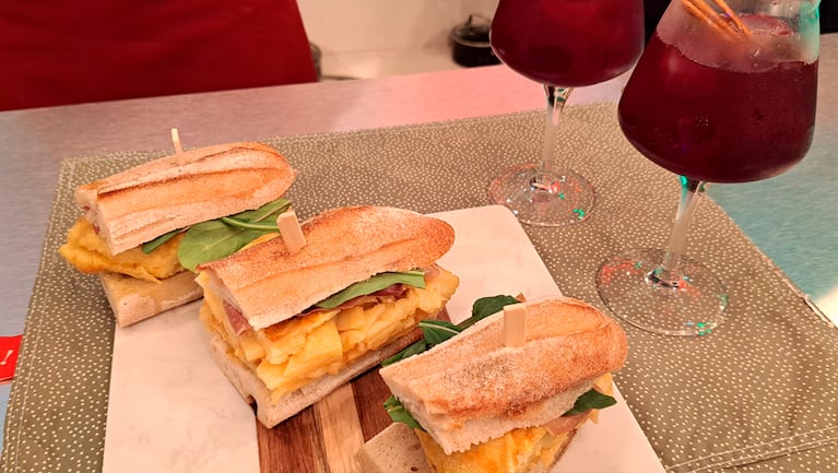 Un clásico español: bocadillo de tortilla con tinto de invierno