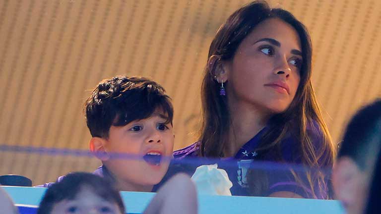 Un detalle en una foto de Ciro Messi y Antonela Roccuzzo podría ser clave para el próximo partido de Argentina