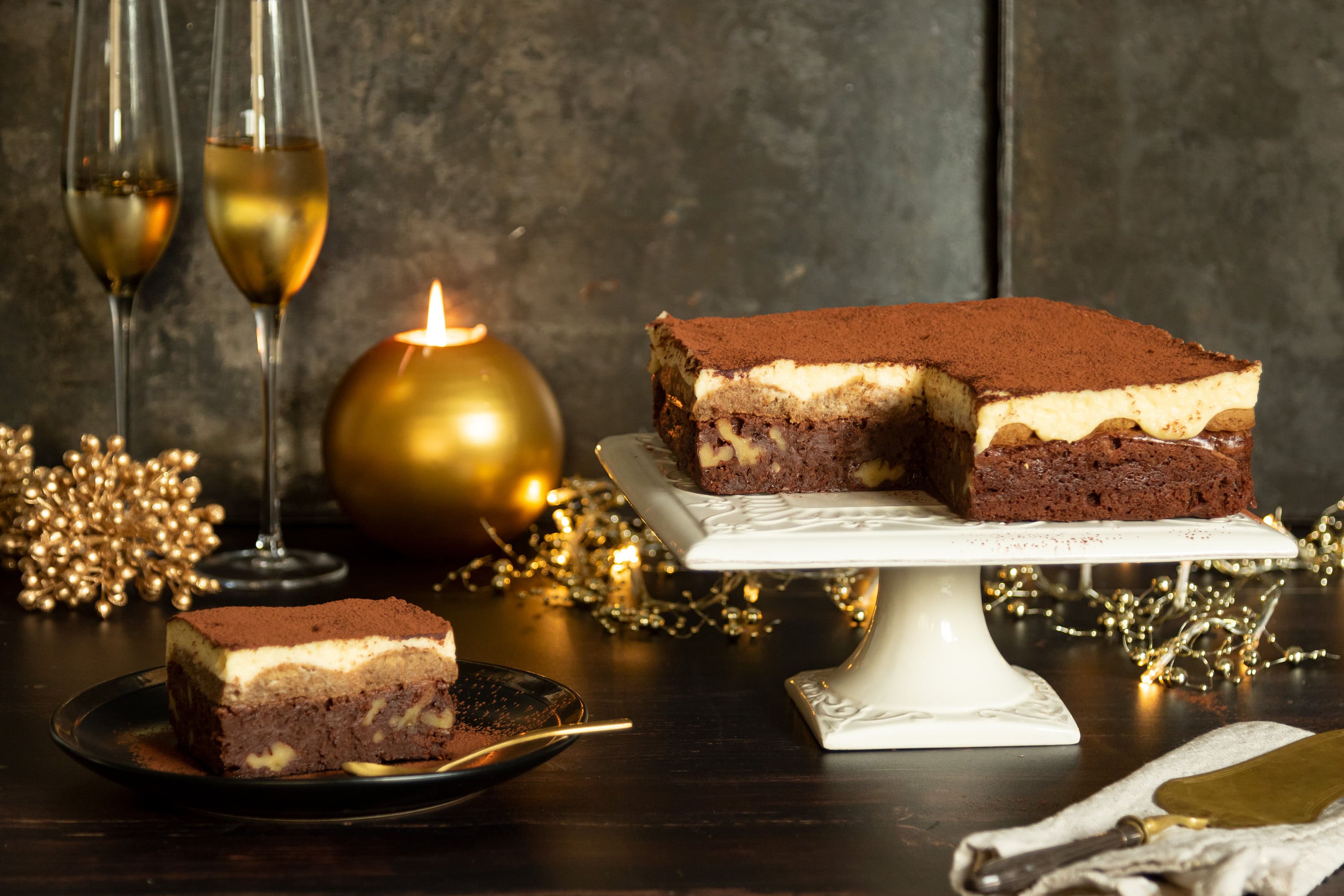 Una combinación perfecta: Brownie y tiramisú en  un sólo postre 