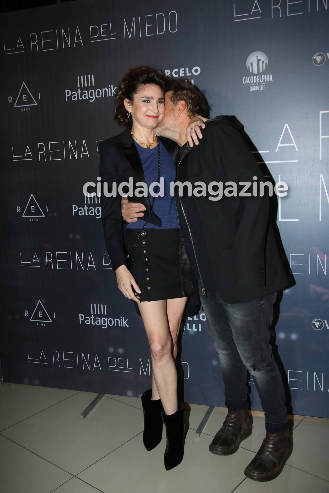 Valeria Bertuccelli y Vicentico en la avant premier de La Reina del Miedo. (Foto: Movilpress)