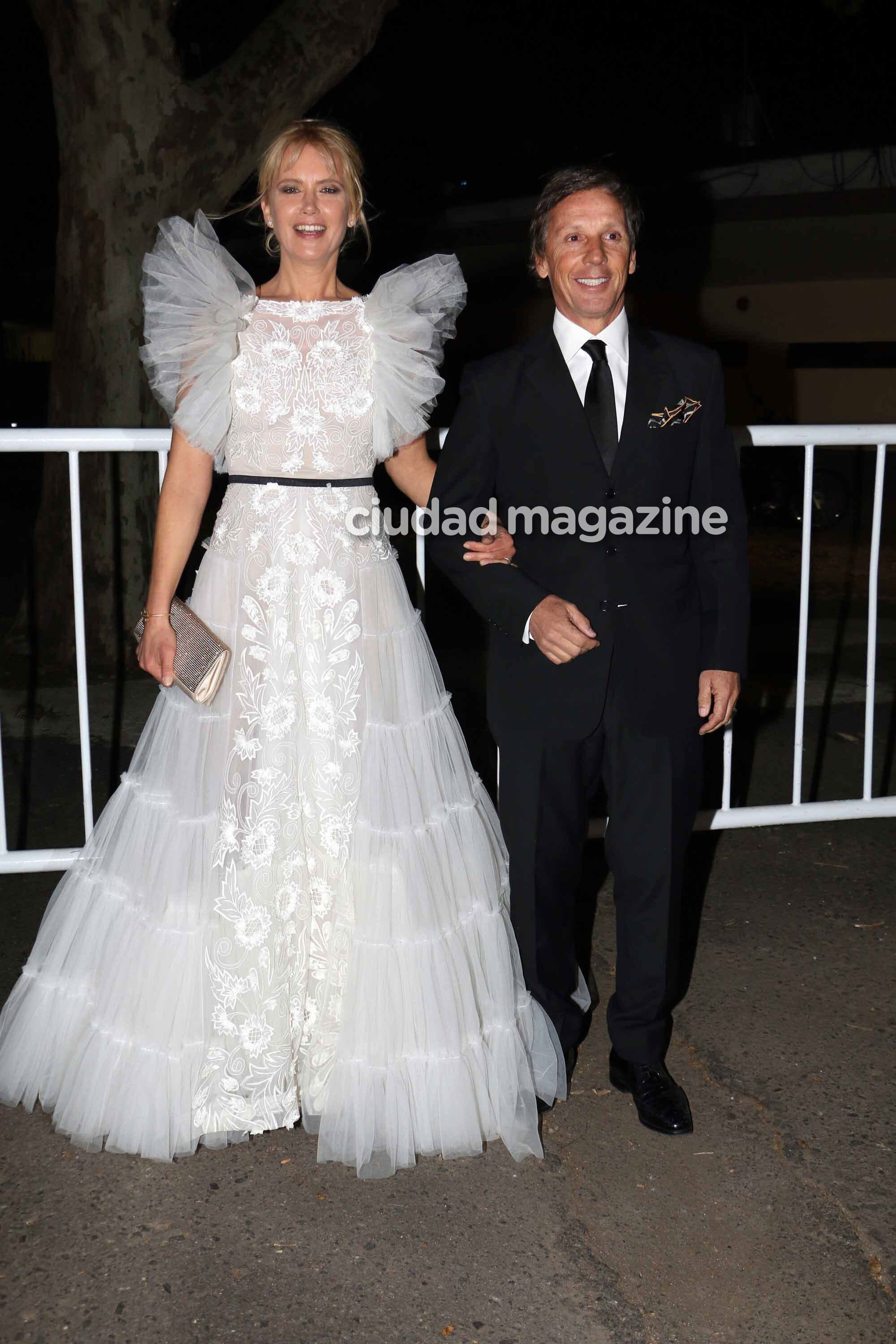 Valeria Mazza y Alejandro Gravier en la gala aniversario de la revista Gente (Foto: Movilpress).