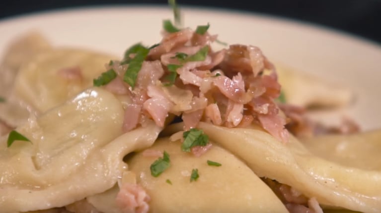 Varenikes de papa y panceta: ravioles rusos que combinan sabor y confort en plato