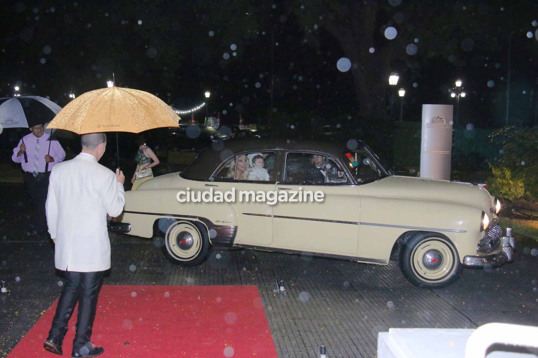 Vicky Xipolitakis en el cumpleaños de Salvador Uriel. (Foto: Movilpress)