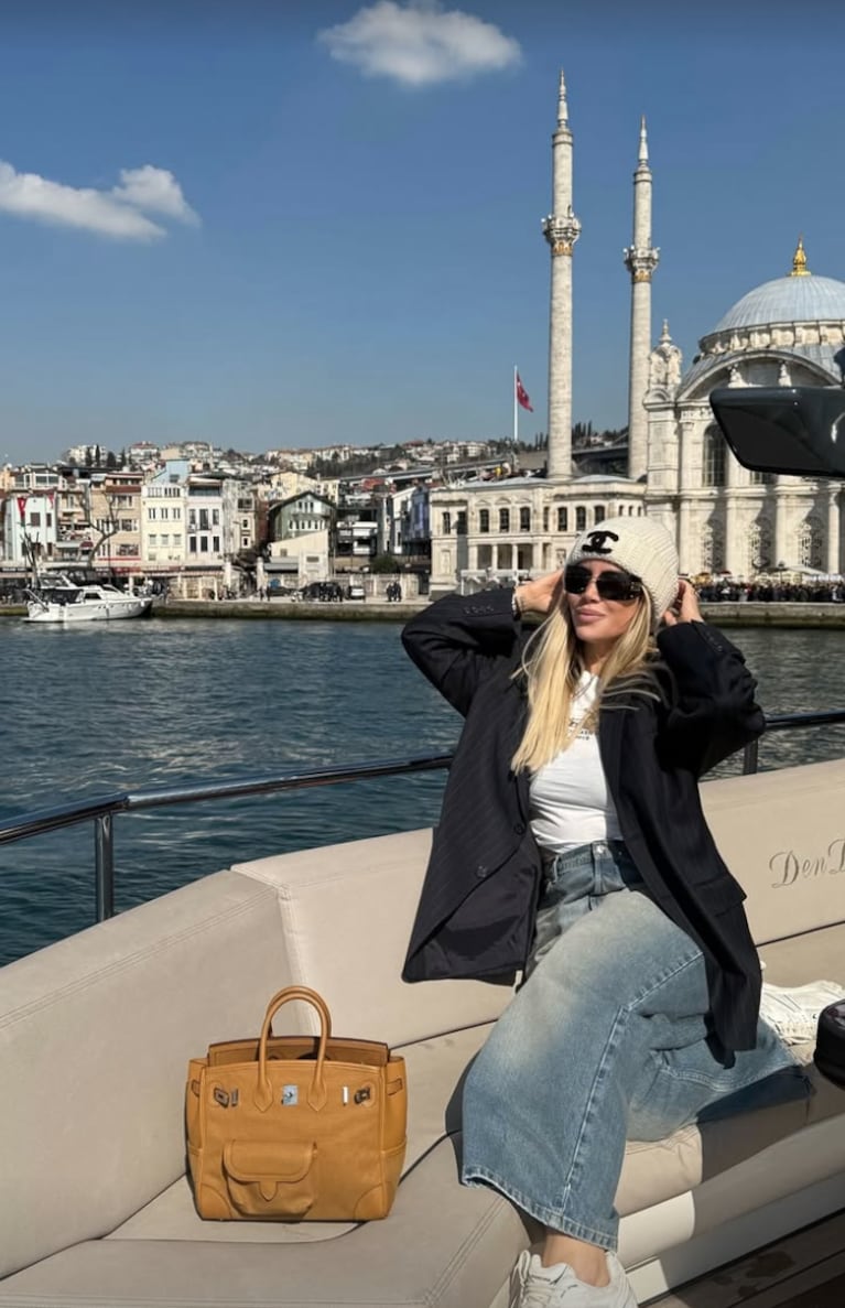 Wanda mostró cómo es el yate en el que navegó por Turquía. Foto: IG | wanda_nara