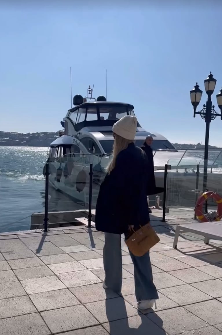 Wanda mostró cómo es el yate en el que navegó por Turquía. Foto: IG | wanda_nara