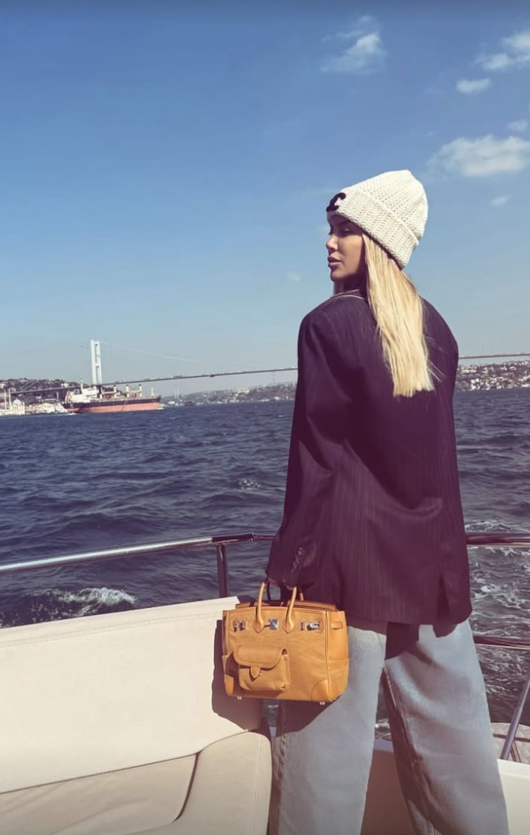 Wanda mostró cómo es el yate en el que navegó por Turquía. Foto: IG | wanda_nara