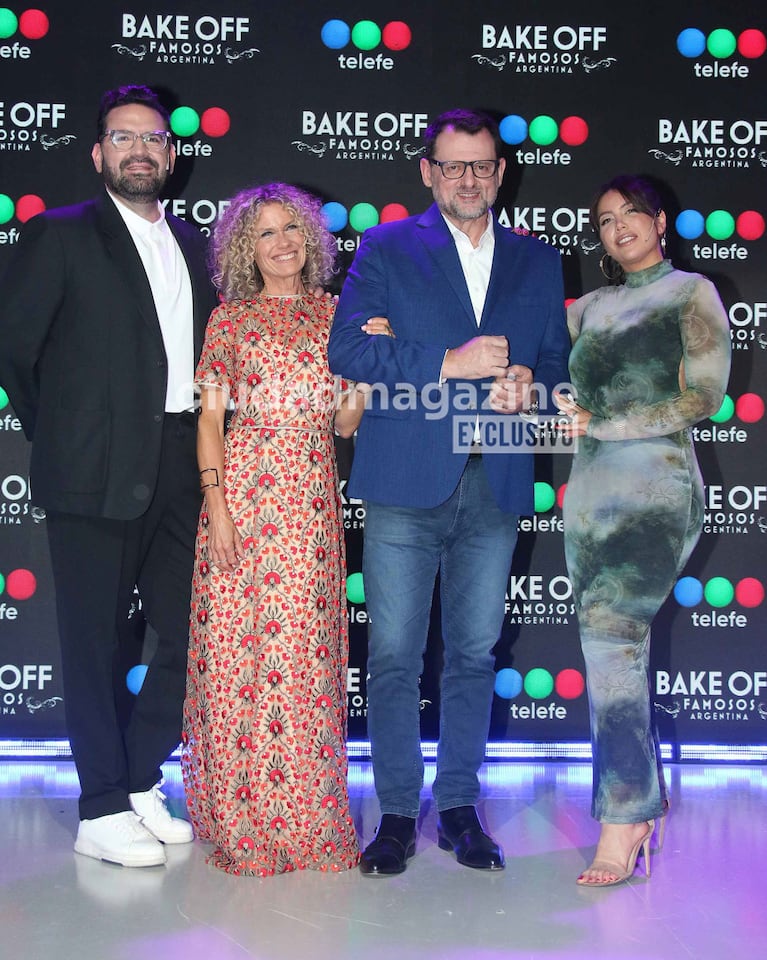 Wanda Nara, Damián Betular, Maru Botana y Christophe Krywonis en la presentación de Bake Off Famosos Argentina (Foto: Movilpress).