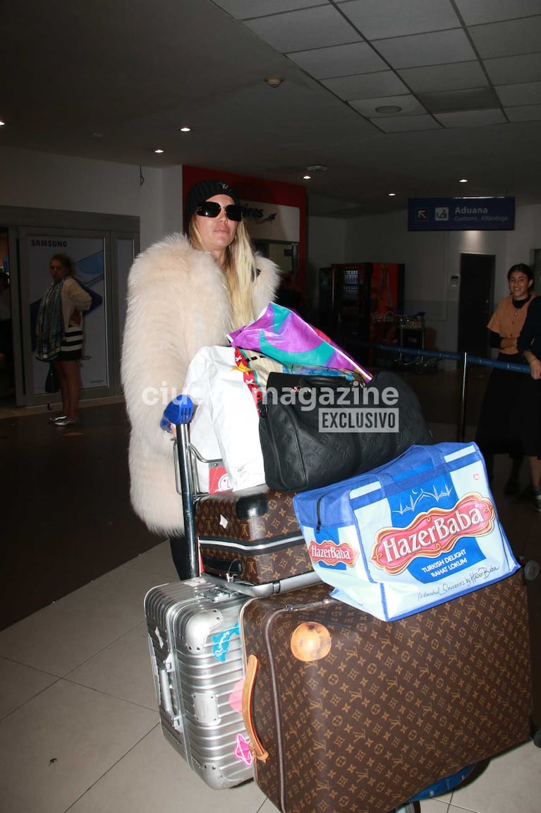 Wanda Nara en Ezeiza (Foto: Movilpress)