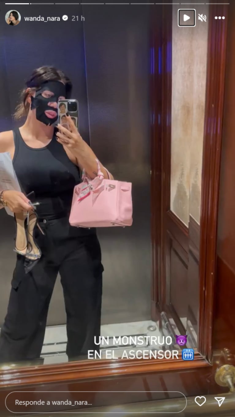 Wanda Nara sorprendió a sus fans con un llamativo look: "Un monstruo en el ascensor"