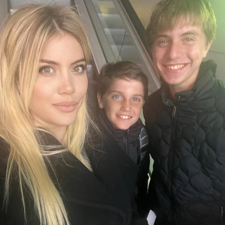 Wanda Nara viajó a Londres con sus hijos tras separarse de Mauro Icardi: "Vacaciones de Halloween"