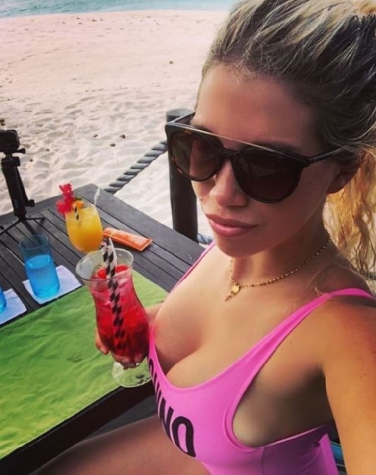 Wanda Nara y Mauro Icardi, apasionados en las islas Seychelles: mimos en la pileta y bikini sexy 