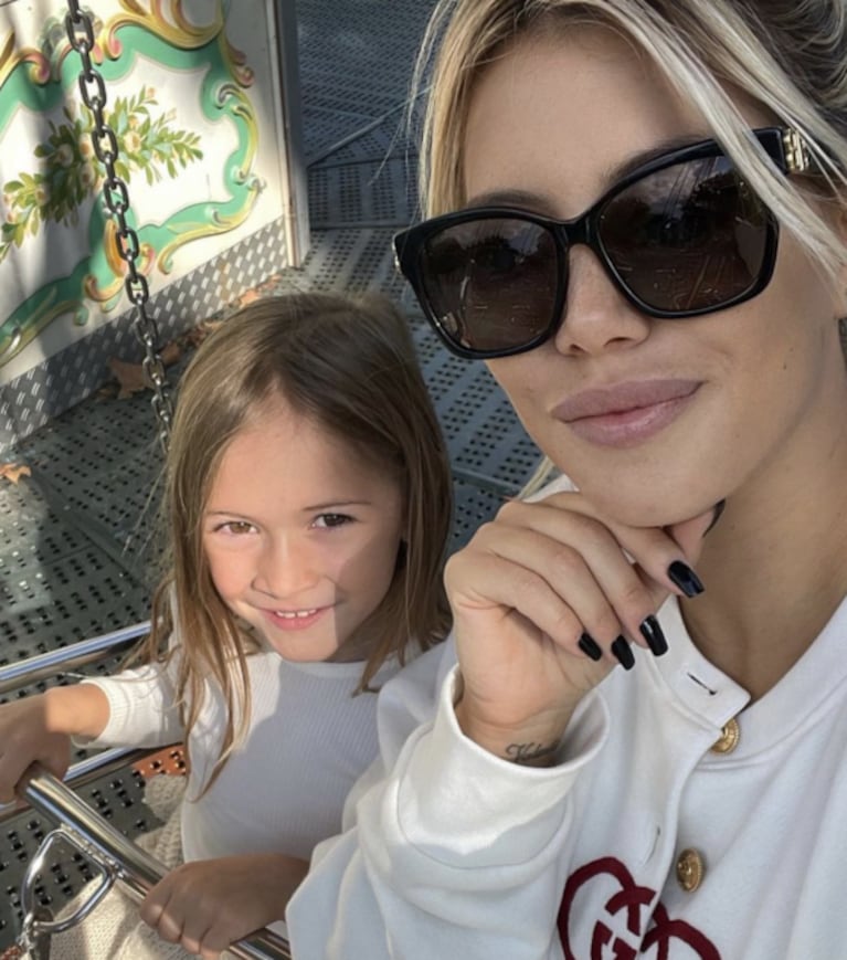 Wanda Nara y Mauro Icardi compartieron un divertido álbum de fotos con sus hijas y las de Zaira Nara: "Las primitas"