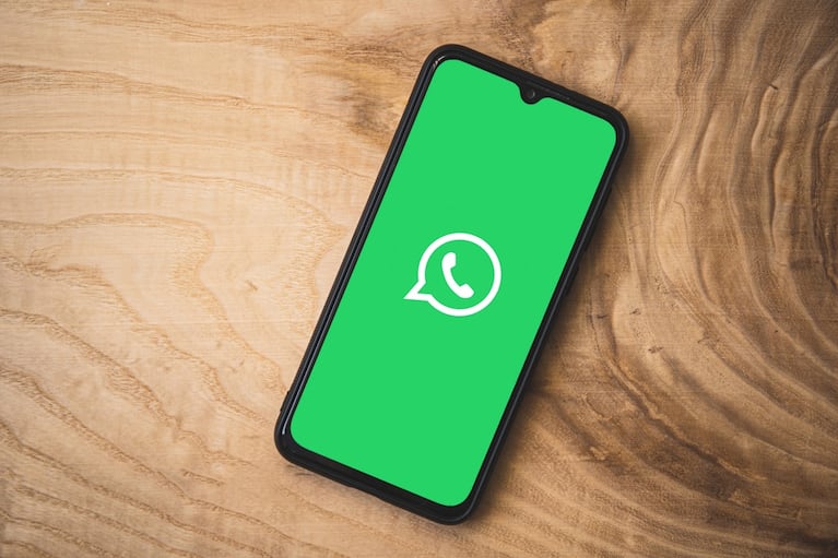 WhatsApp ha solucionado un error que impedía compartir vídeos. 

