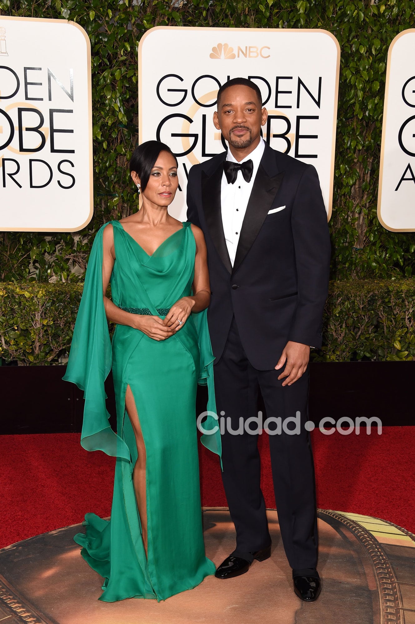 Will Smith y su mujer, Jada Pinkett Smith, elegantísimos  (Fotos: AFP).