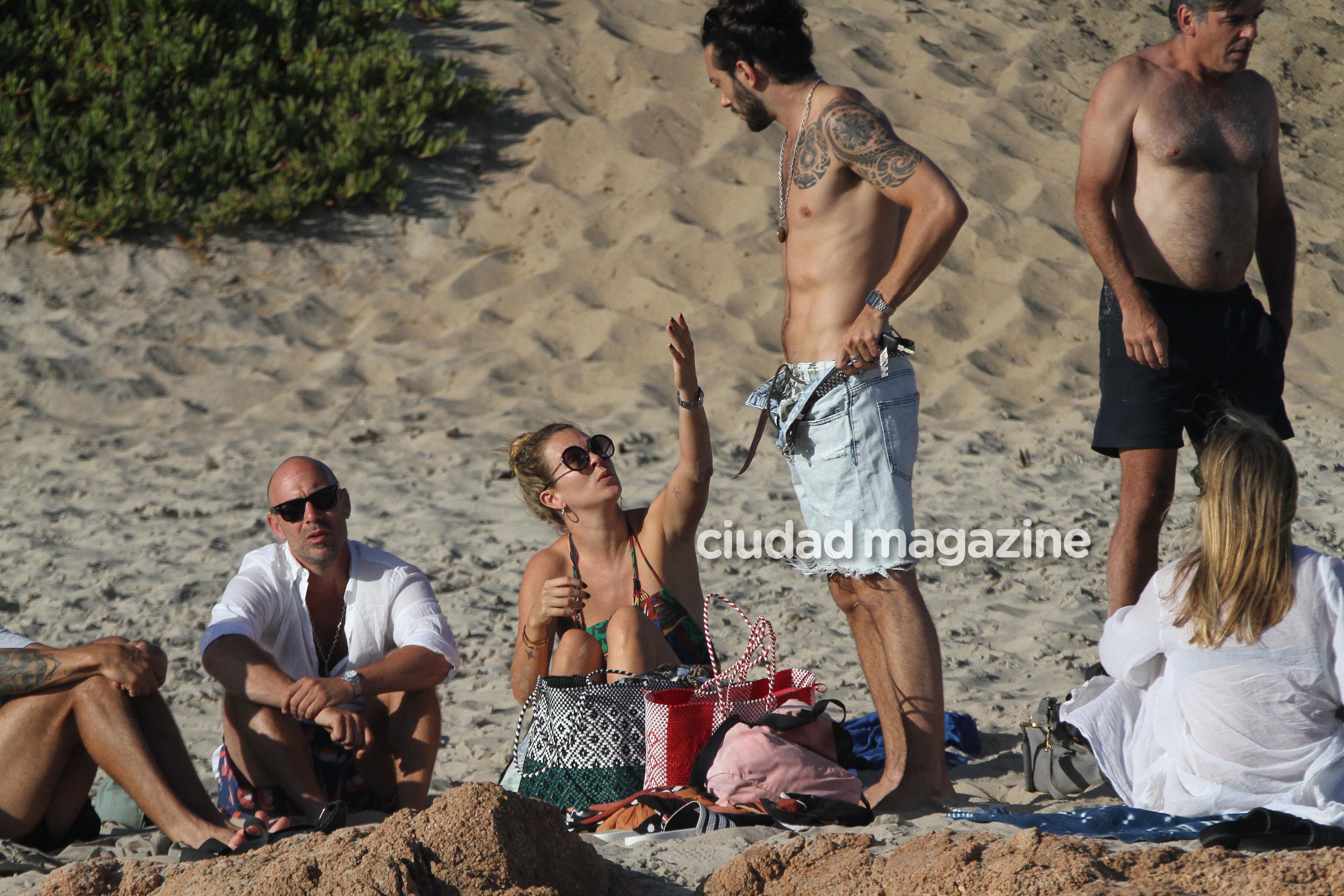 Yanina Screpante, muy acaramelada en las playas de Punta del Este (Fotos: Matías Souto/GM Press). 