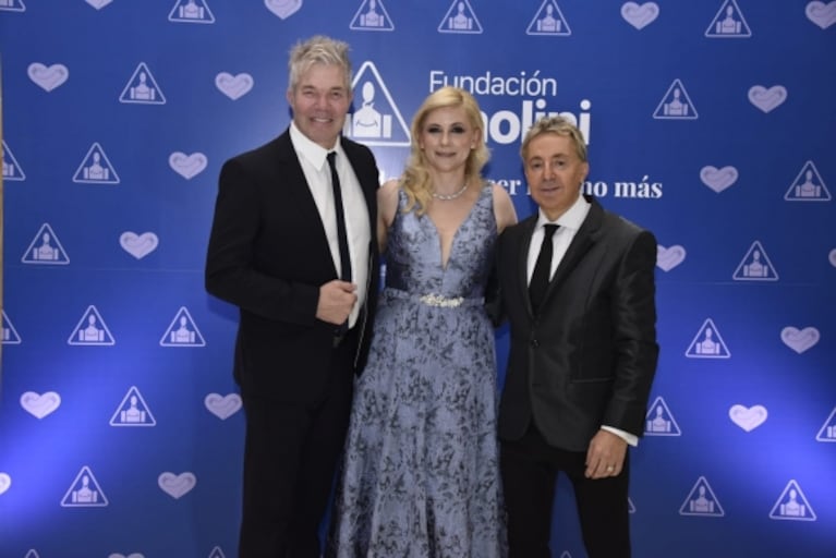 Yanina y Diego Latorre, Miriam Lanzoni y más famosos en una gala solidaria: todas las fotos y los looks