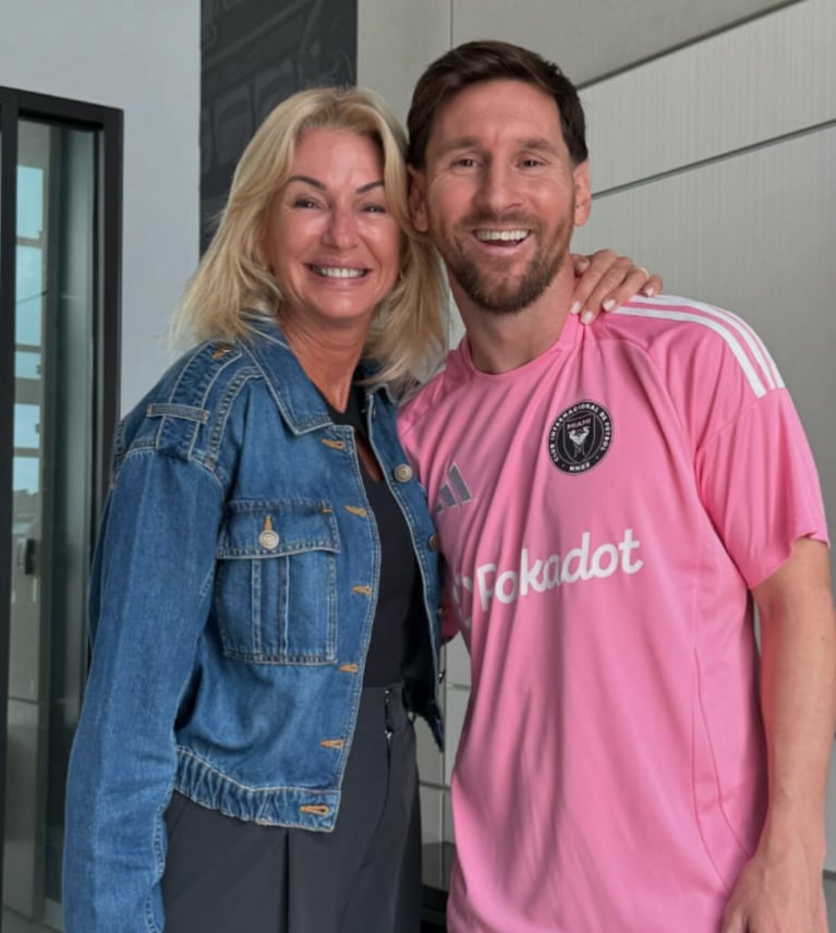 Yanina y su familia se encontraron con Messi.